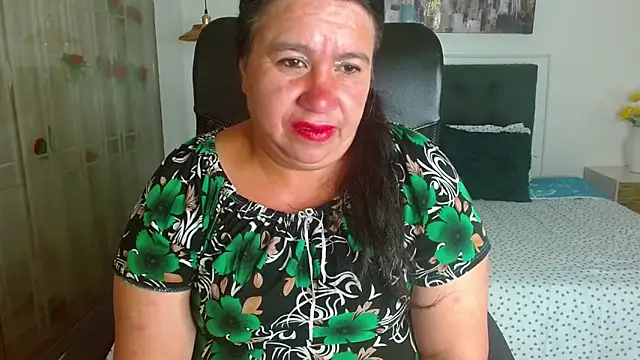 evelin 12  online show from May 21, 2:26 pm