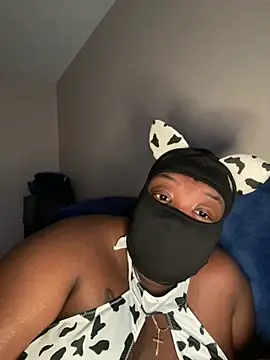 JollyyRancherr online show from May 18, 4:07 am