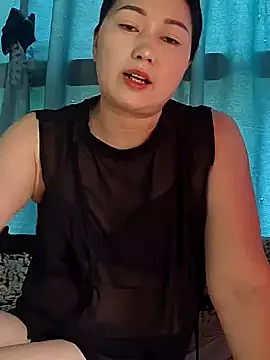 Lili 93 online show from May 21, 4:21 am