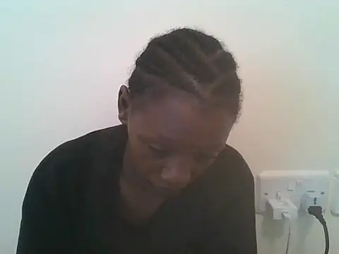 chocolatepetite online show from May 20, 10:34 am