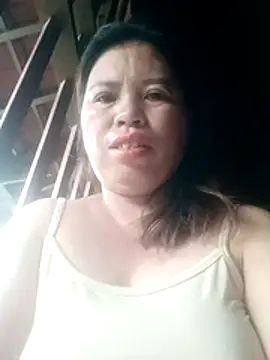 -Yeyi- online show from May 25, 10:20 pm