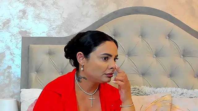 Bianca Vale online show from July 5, 5:35 am