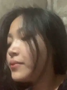 hinami-lo online show from May 23, 3:54 pm