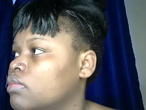 Spicequeen23 online show from July 3, 5:13 am