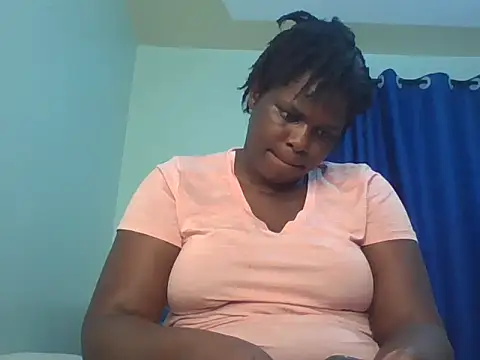 curvy--pussy23 online show from May 19, 1:51 pm