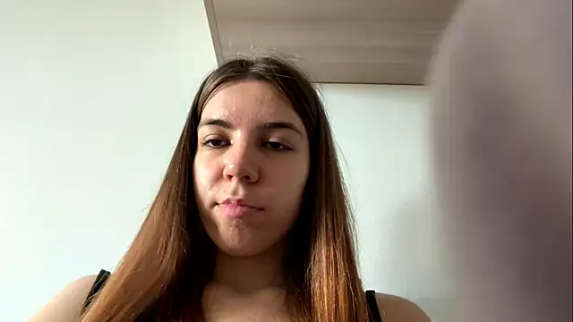 LaurindaStalford online show from May 27, 1:08 pm