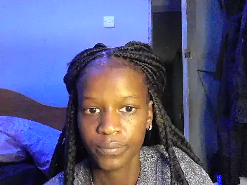 hotpetitegirl22 online show from May 23, 7:28 am
