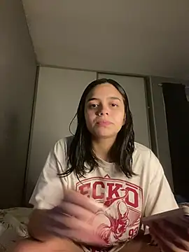 delilahraebaby online show from July 6, 7:02 am