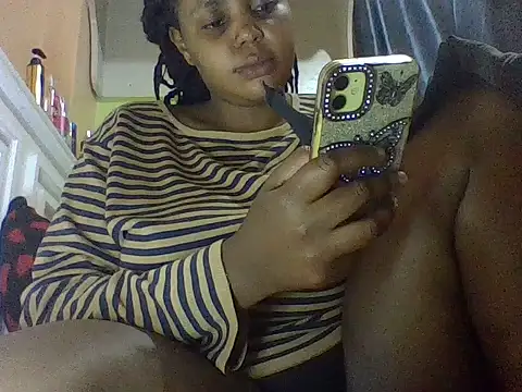sexychubby22 online show from July 5, 6:35 pm