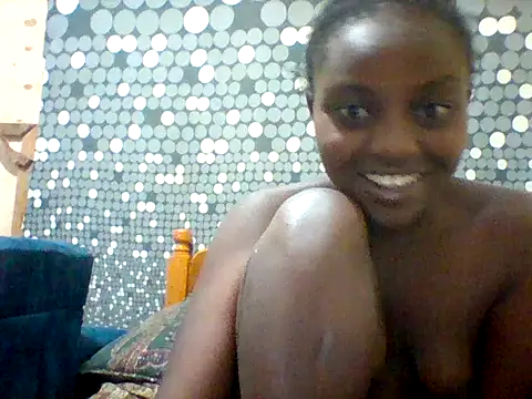 liligal online show from July 8, 3:20 am