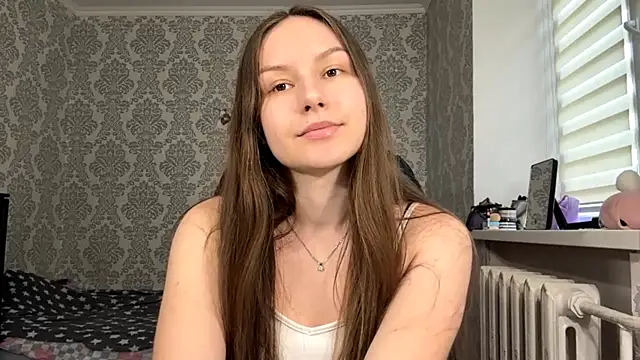 ShaylaChong online show from May 25, 10:14 am