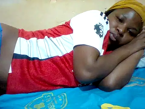 Camilla-Sweets online show from May 18, 4:07 am