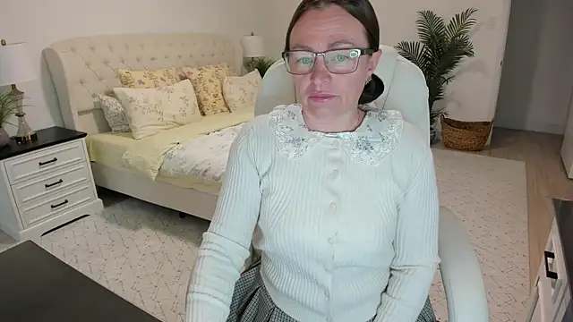 Vika73 online show from May 14, 11:05 am