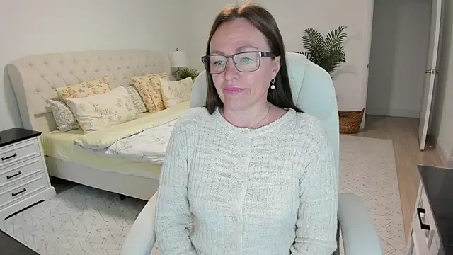 Vika73 online show from May 19, 10:55 am