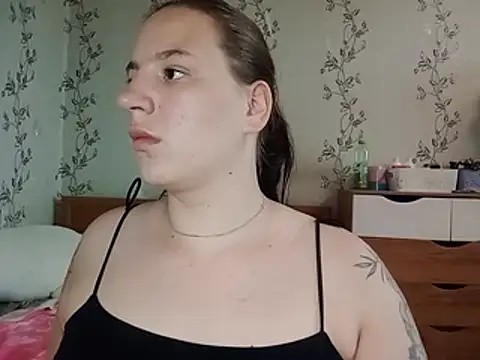 ameliasexi online show from May 24, 3:38 am