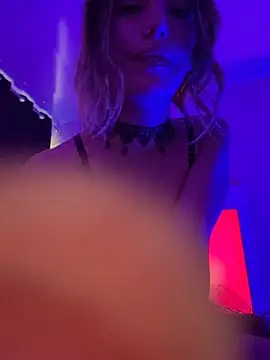 Sweet ivonny online show from May 21, 9:57 pm