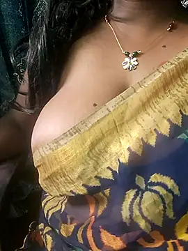Tamil-ammukutty18 online show from July 29, 1:27 am