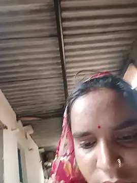 RAJNI CUTY69 online show from August 3, 1:42 am