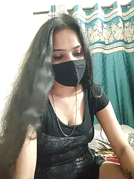 Amrita Thakur01 online show from July 8, 7:05 pm