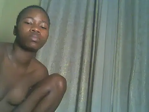 Cuteebony16 online show from May 21, 3:04 am