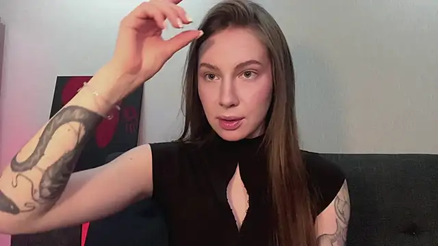 KayleenSampaia online show from May 21, 4:54 am