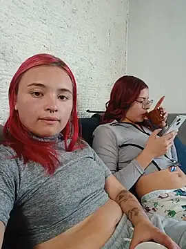 Arianna 01 online show from May 21, 5:55 pm