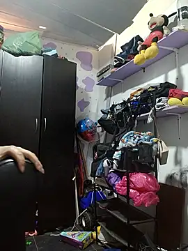 Arianna 01 online show from May 20, 5:54 pm