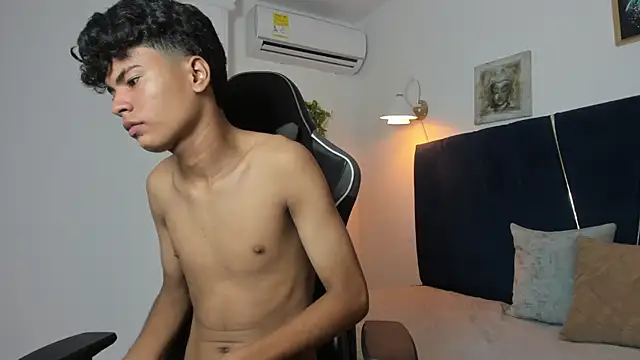 jacob cum23 online show from June 13, 2:25 pm