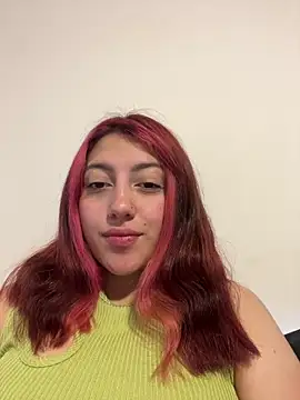 Emma Cut online show from May 24, 9:47 pm