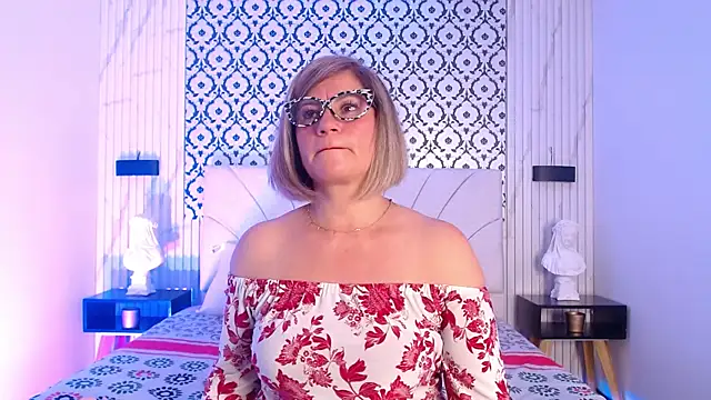 Samantha Brm online show from July 9, 2:08 pm