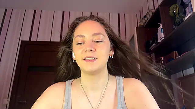 EllieNorth online show from May 27, 10:01 am
