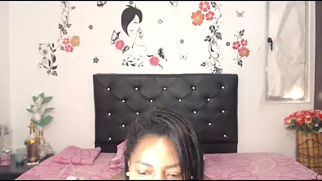 sashaxhot21 online show from April 6, 9:38 pm