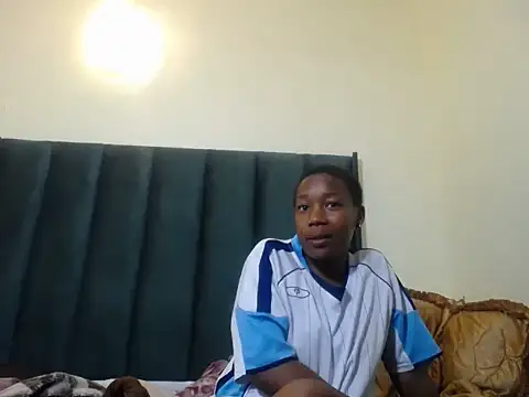 TypicalBaddiex online show from May 25, 6:29 pm