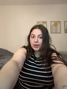 cutie doll  online show from May 30, 1:03 am