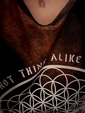 lil martian online show from April 1, 12:06 pm