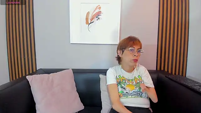 Madame mature1 online show from June 16, 7:59 pm