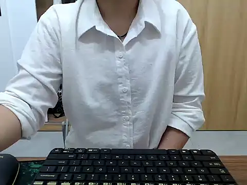 Maia 9999 online show from July 16, 2:05 am