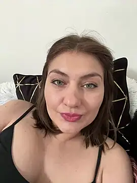 babyella13 online show from June 30, 12:59 pm