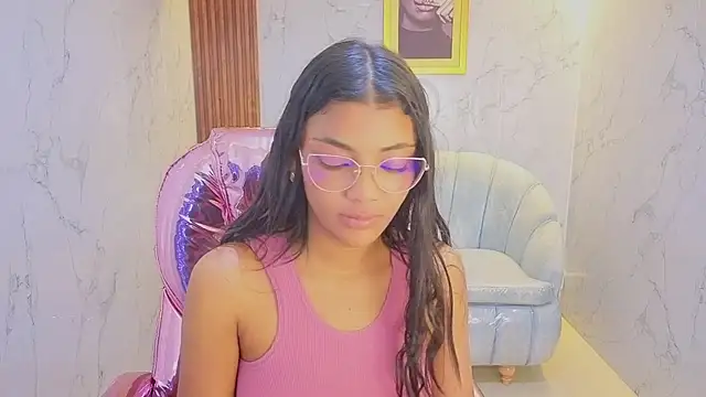 valentina gomez s online show from May 26, 2:27 pm
