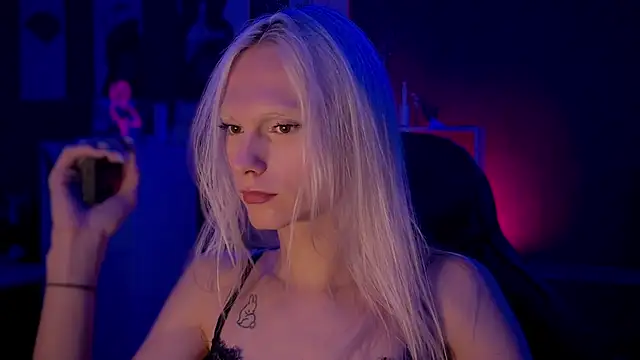 sindLy online show from July 18, 9:17 pm