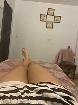 Rubina kumari01 online show from June 13, 8:06 pm