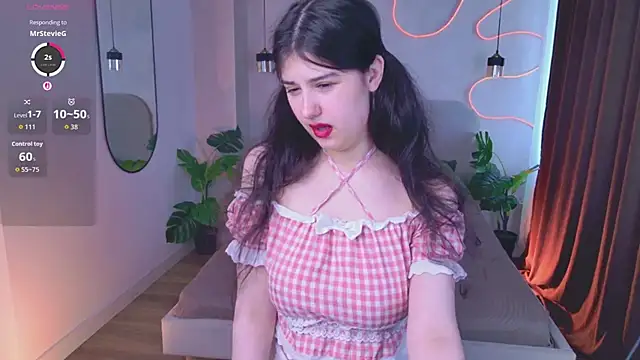 Lyra Skye  online show from May 26, 6:57 am