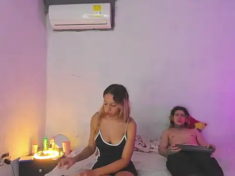 ToxicLoversX online show from June 27, 6:36 am