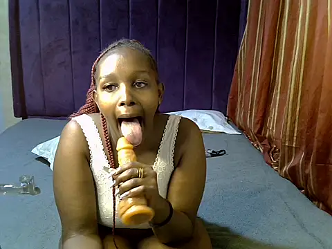 honeey luxe online show from June 15, 2:34 am