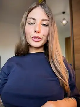vanessabaddie online show from June 1, 4:58 am