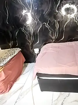Black001star online show from May 26, 4:28 pm