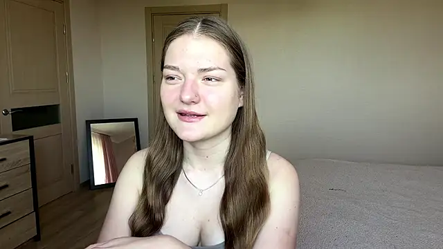 lizzzanatooo online show from June 2, 7:42 am