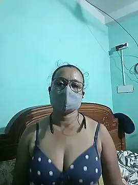 MoonLusty online show from July 10, 5:13 pm