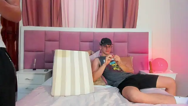 Evans Lubov online show from June 18, 7:41 pm