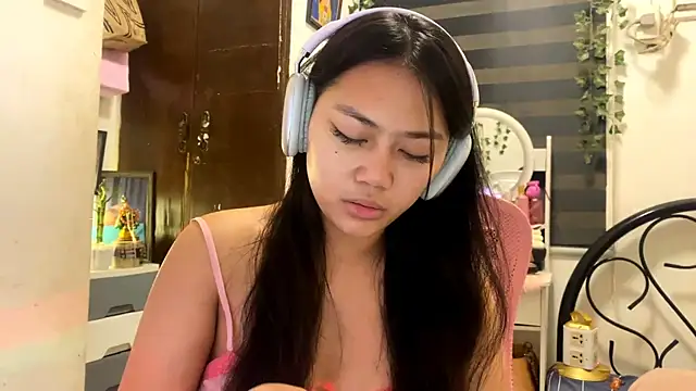CristiLadson online show from May 28, 10:29 pm